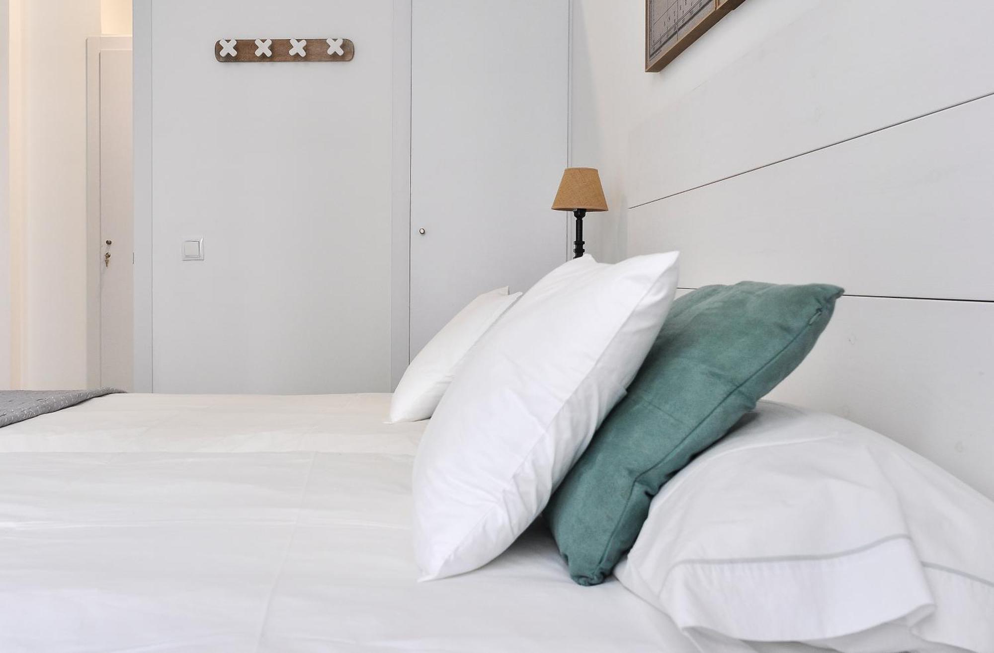 Apartamento En Puerta Del Sol 2A มาดริด ภายนอก รูปภาพ